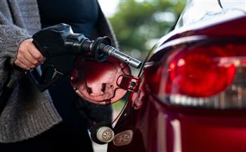 تقارير: سعر البنزين في أمريكا قد ينخفض أكثر مع ضعف العقود المستقبلية