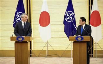 اليابان والناتو تتعهدان بمواصلة العقوبات على روسيا قبل قمة مجموعة السبع