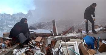 هيئة الكوارث التركية: ارتفاع عدد قتلى الزلزال المدمر إلى 17 ألفا و674 شخصا