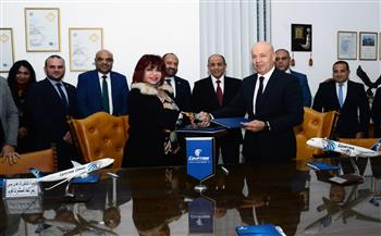 توقيع بروتوكول تعاون بين الشركة القابضة لمصر للطيران واتحاد المستثمرات العرب