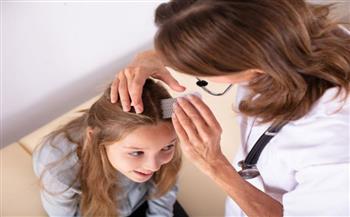 أستاذ الأمراض الجلدية د. جلال العنانى: مشاكل فروة الرأس عند الأطفال ... ليست خطيرة!