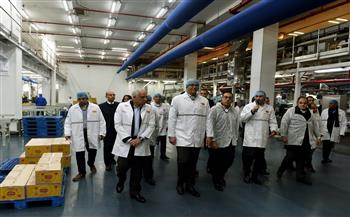مدبولي يتفقد خط إنتاج جديد لشركة «شيبسي» للصناعات الغذائية ضمن جولته بأكتوبر