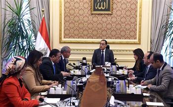 مدبولي : إنشاء مستودعات استراتيجية لتخزين السلع الأساسية أولوية للدولة المصرية