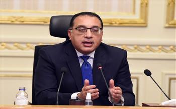 رئيس الوزراء يبدأ جولة تفقدية لأعمال تطوير مصانع وشركة مصر للغزل والنسيج بالمحلة الكبرى
