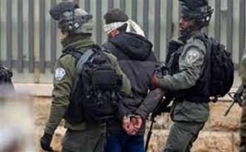 الاحتلال الإسرائيلي يعتقل مواطنين جنوب الخليل