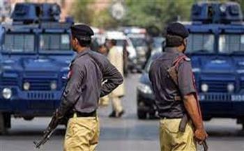 الشرطة الباكستانية تعتقل 50 شخصا لعلاقتهم بجريمة قتل رجل متهم بالتجديف