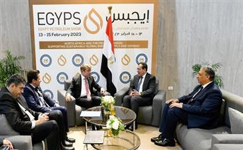 وزير البترول يعقد جلسة مباحثات مع وزير الطاقة والمياه اللبنانى