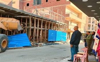 إزالة فورية لمبنى بدون ترخيص في منطقة ابو العباس بالغردقة