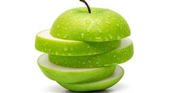  لسلامة الكبد والقلب احرص على تناول التفاح الأخضر