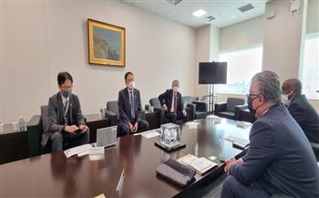 رئيس اقتصادية قناة السويس يعرض فرص الاستثمار على شركات مضخات المياه والوقود الأخضر باليابان