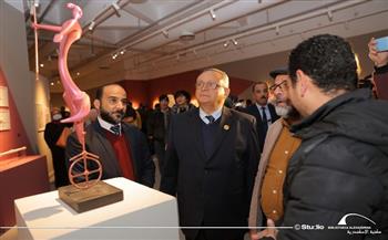 أحمد زايد يفتتح معرض «أجندة» الفني في دورته الـ 16 بمكتبة الإسكندرية