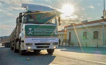 مركز الملك سلمان للإغاثة يقدم 10 شاحنات غذائية وطبية لمتضرري الزلزال في سوريا