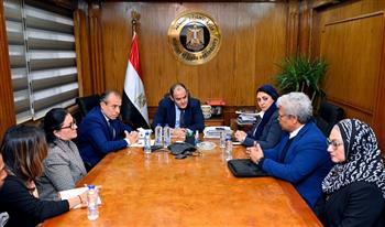 مصر وماليزيا تبحثان فرص الاستثمار في إنتاج زيت النخيل