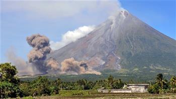 الفلبين تعثر على حطام طائرة مفقودة قرب فوهة بركان مايون