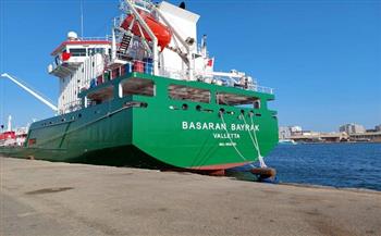 شحن 59715 طنًا من خام الكلنكر للسنغال عبر أرصفة ميناء شرق بورسعيد الجديدة