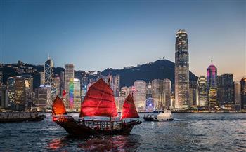 هونج كونج تعتزم توزيع 500 ألف تذكرة طيران مجانية لإنعاش السياحة