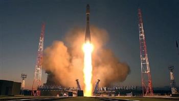 "سبيس إكس" الأمريكية تطلق 53 قمرا جديدا من ستارلينك إلى الفضاء