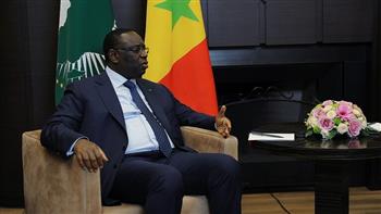 الرئيس السنغالي يشيد بما تمتلكه الشركات المصرية من خبرات