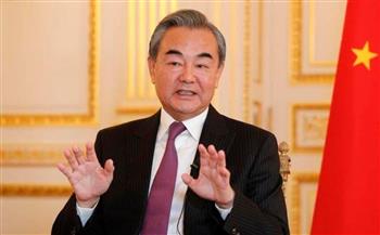 وزير خارجية الصين يزور موسكو لبحث دور بلاده في تسوية الأزمة الأوكرانية