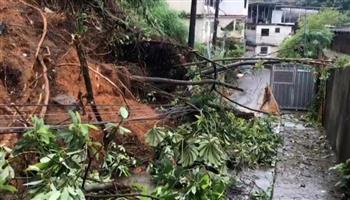 ارتفاع عدد ضحايا الفيضانات والانهيارات الأرضية في البرازيل إلى 36 قتيلا
