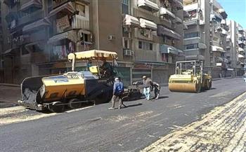 محافظ بورسعيد: استمرار أعمال رصف وتركيب أعمدة ديكورية للإنارة بالزهور 