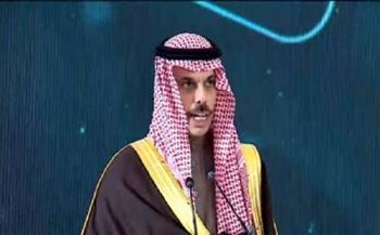 وزير الخارجية السعودي: المساعدات الإنسانية تتطلب تعاون المجتمع الدولي لتحقيق الاستجابة العاجلة 