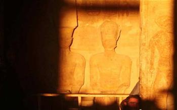 معبد أبوسمبل يستعد لظاهرة تعامد الشمس على رمسيس الثاني فجر غد
