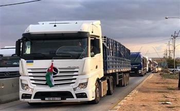 الأردن يُسير 14 شاحنة مُحملة بمساعدات إنسانية لسوريا جراء الزلزال المدمر
