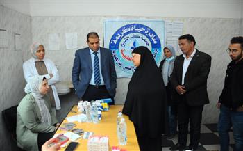 تنظيم قافلة طبية شاملة لفحص 1834 حالة بقرية صندلا في كفر الشيخ
