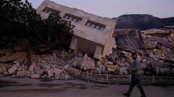 تركيا تصدر قواعد لإعادة البناء بعد تشريد الزلازل المدمرة لملايين