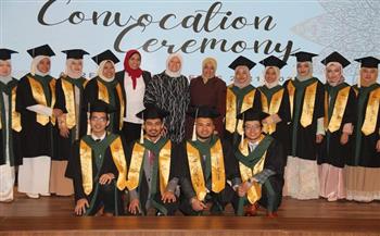 "طب عين شمس" تحتفل بتخريج الدفعة التاسعة من الطلاب الماليزيين