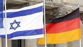 إسرائيل وألمانيا تبحثان منع إيران من حيازة السلاح النووي