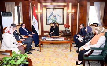 وزيرة الهجرة: المستثمرون المصريون بالخارج بحاجة لكيان شامل