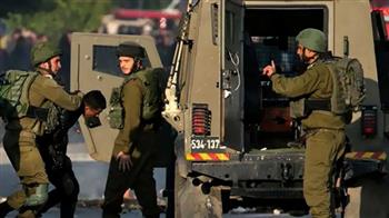 الاحتلال الإسرائيلي يعتقل 7 فلسطينيين من الضفة