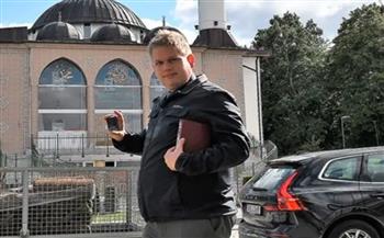بعد عودته خائبًا.. هكذا استقبل مسلمو كوبنهاجن العنصري حارق المصحف (فيديو)