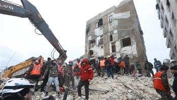 "الصحة السورية": ارتفاع عدد ضحايا الزلزال إلى 812 حالة وفاة و1449 إصابة