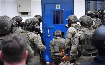 نادي الأسير الفلسطيني: إدارة سجن "النقب" تواصل التنكيل بـ 68 أسيرًا