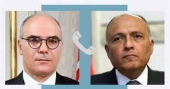 وزير الخارجية يهنئ نظيره التونسي الجديد بمنصبه