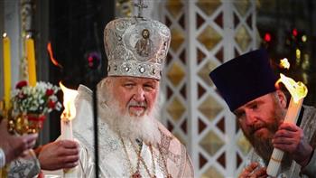 البطريرك الروسي يراسل البابا تواضروس والفاتيكان ورؤساء الكنائس العالمية لحماية دير بأوكرانيا