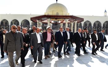 «مدبولي» يتفقد أعمال تنفيذ مشروع «حدائق الفسطاط» وتطوير مسجد عمرو بن العاص