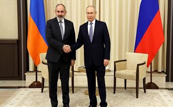 بوتين وباشينيان يبحثان هاتفيا سير تنفيذ الاتفاقات الثلاثية بين باكو ويريفان وموسكو