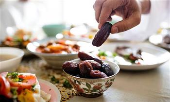حافظ علي نمط غذائي صحي في رمضان
