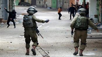 الاحتلال الإسرائيلي يصيب فلسطينيا بالرصاص ويعتقل 11 من الضفة الغربية