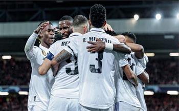 بنزيما يقود هجوم ريال مدريد أمام ليفربول بدوري أبطال أوروبا 