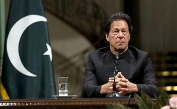 المحكمة الباكستانية تعلق أمر اعتقال عمران خان