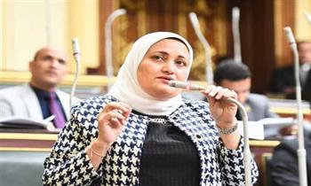 سناء السعيد توضح أسباب اختيار 16 مارس يوما للمرأة المصرية