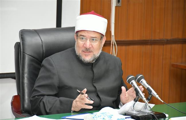 وزير الأوقاف يقدم برنامج الأسماء الحسنى في رمضان