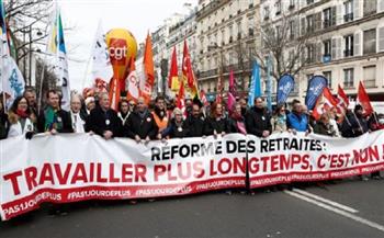 عشرات الاعتقالات في احتجاجات إصلاح نظام التقاعد وسط باريس