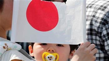 اليابان تتعهد بالسماح لـ85% من الرجال بالحصول على إجازة أبوة