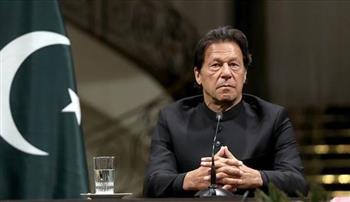 القضاء الباكستاني يلغي قرار توقيف رئيس الوزراء السابق عمران خان